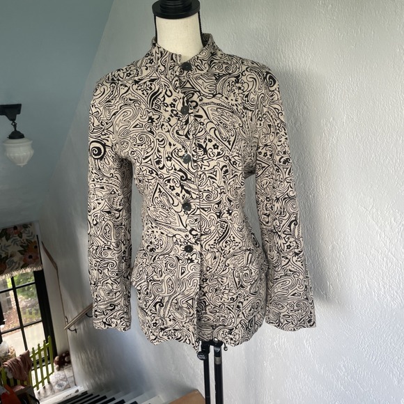 Chico's Jackets & Blazers - Chicos Soft Shell Button Front Black and Cream Pattern Blazer Women's Size 2